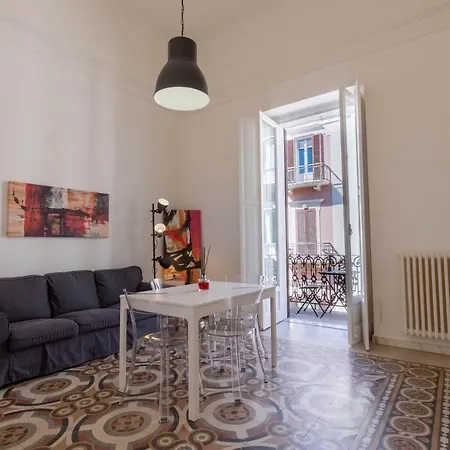 Daniele's Apartment Bari Extérieur photo
